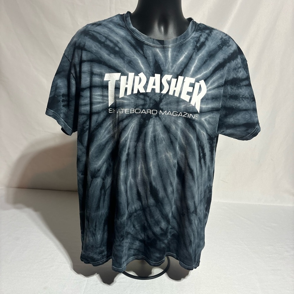 Authentic Thrasher Skateboard Magazine Dark Spiral Tie-Dye Men's Tee XL